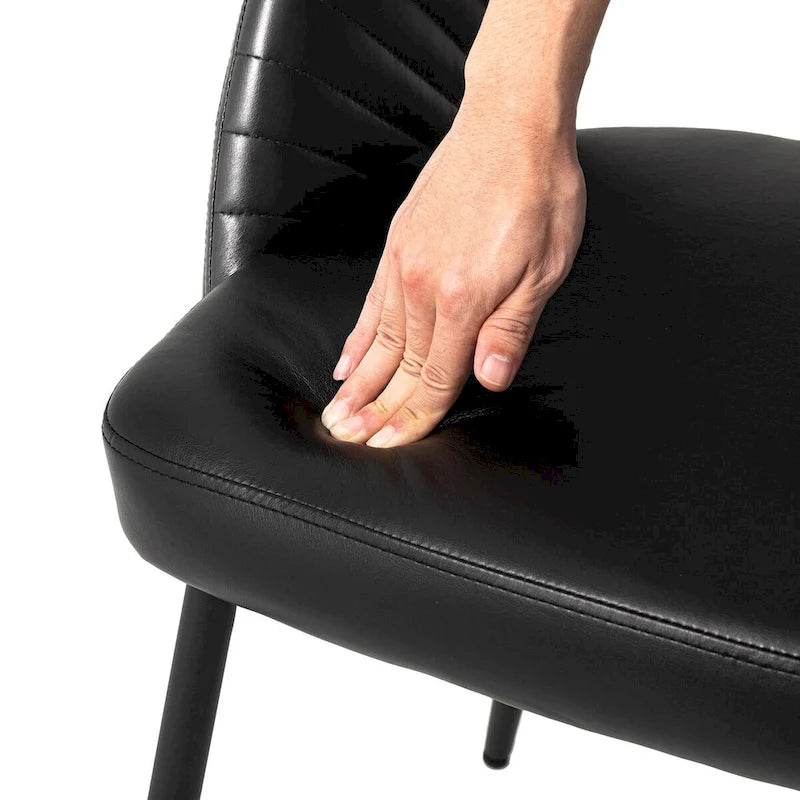 Chaise de salle à manger latérale matelassée en similicuir style Mid-Century Modern avec pieds fuselés en métal