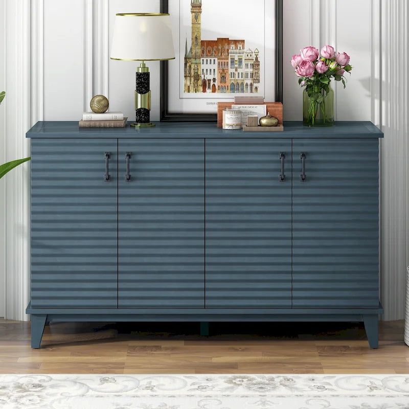 Buffet moderne à 4 portes avec grand espace de rangement, étagères réglables et poignées en métal